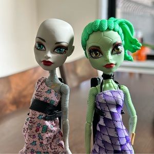 Monster High Create a Monster Mummy and Gorgon girl Set